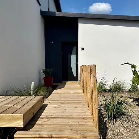 Studio & Spa La Discrete Saint-Evarzec Exterior photo