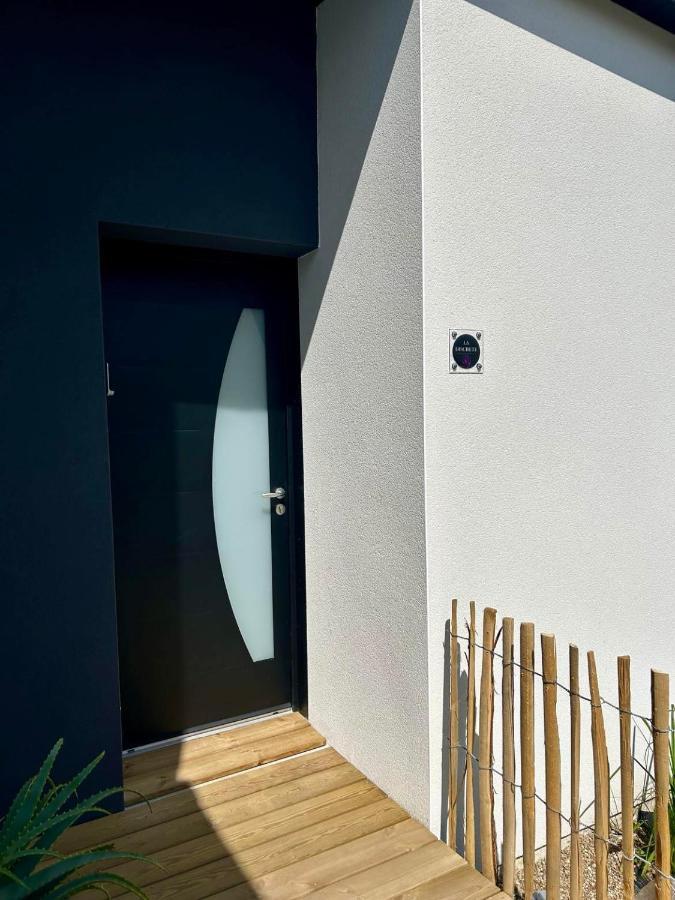 Apartment & La Discrete *
